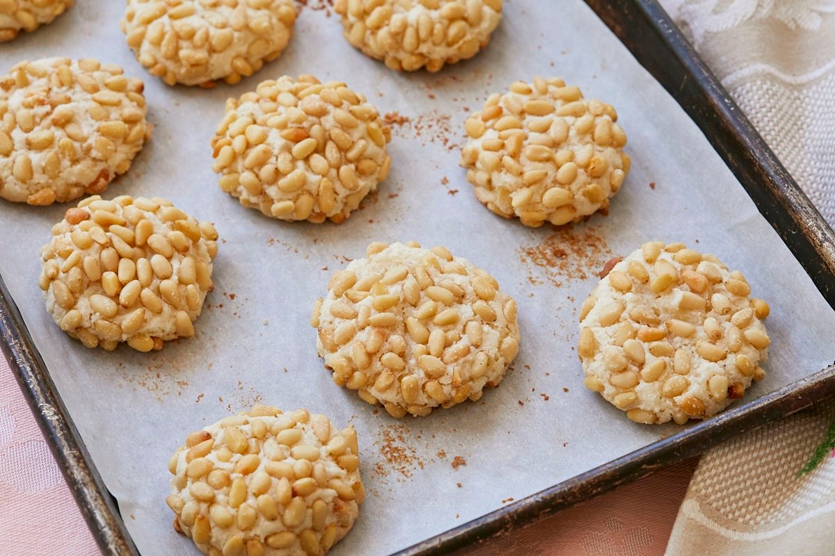 Pignoli Cookies